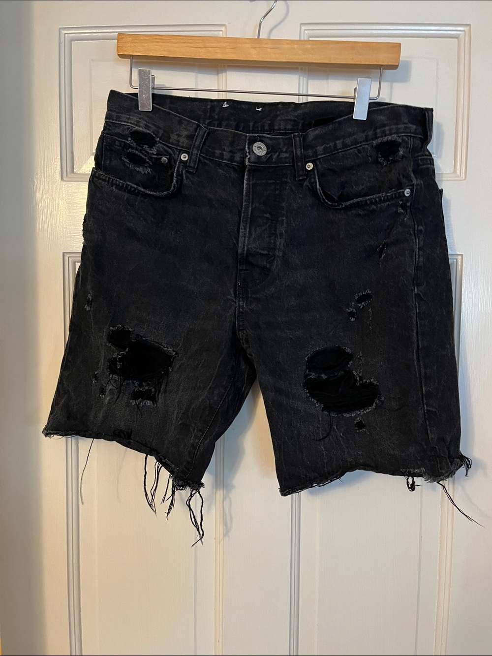 Men's Black Distressed Denim Jean Shorts